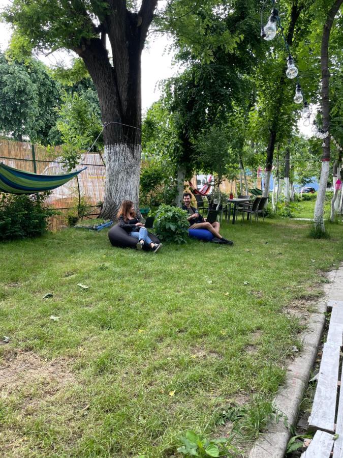 Green House Бухарест Экстерьер фото
